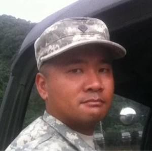 Meet your Posher, Dennis